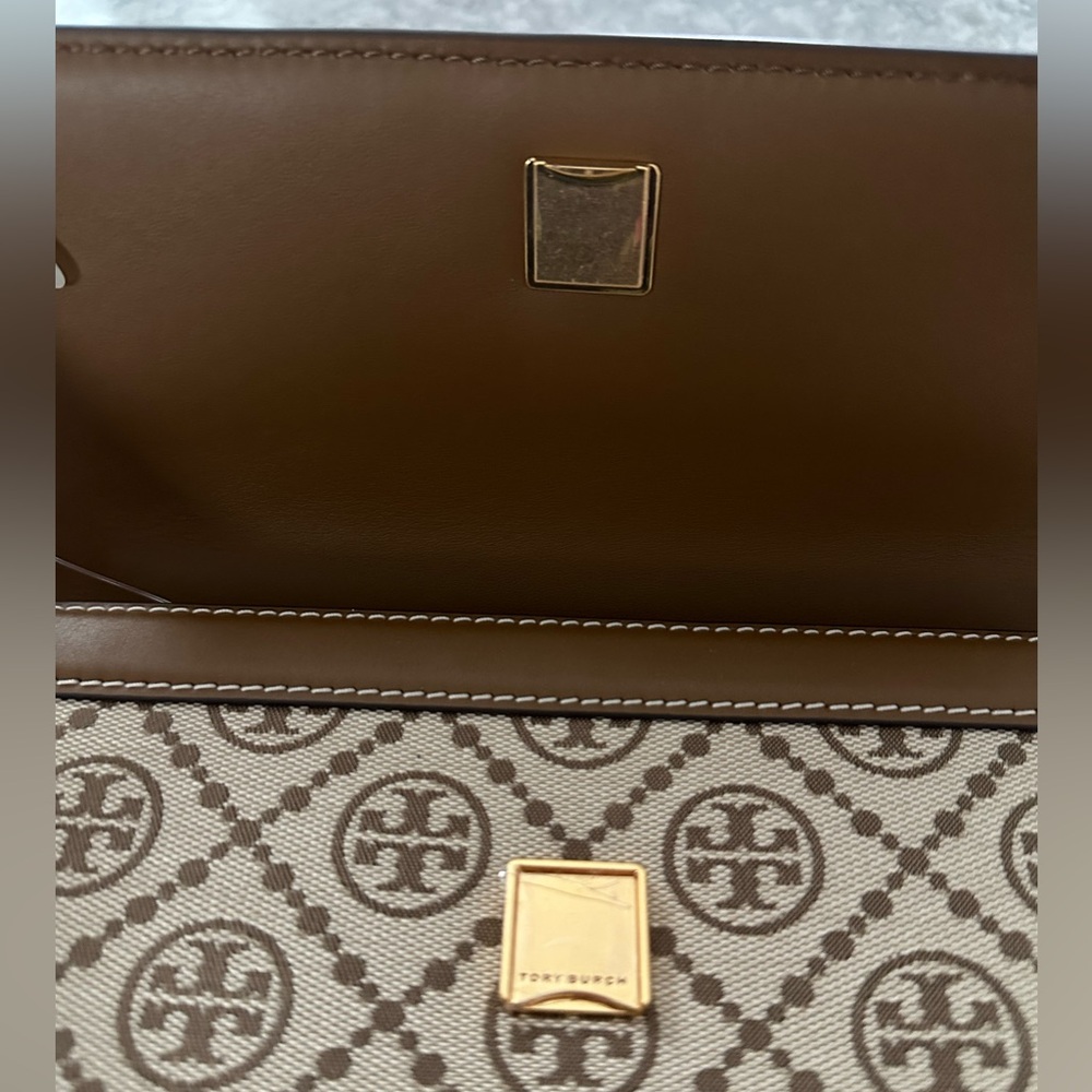 Tory Burch T Monogram Jacquard Shoulder Bag - Picture 2 of 6